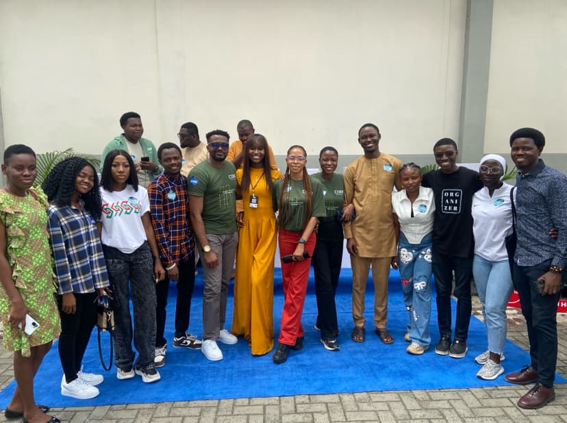Data Engineering Community Group Photo 2